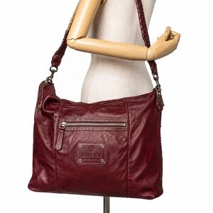 GUCCI Supreme Wine Leather Oversized Messenger Top Zip Bag With: DUST BAG